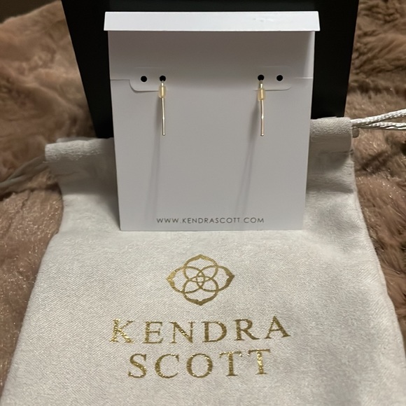 Gray and Gold Kendra Scott Alex Drop Earrings - Picture 3 of 5